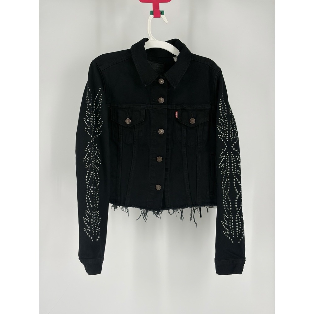 Levi's Premium Women's M Black Studded Fringe Cropped Denim Trucker Jacket